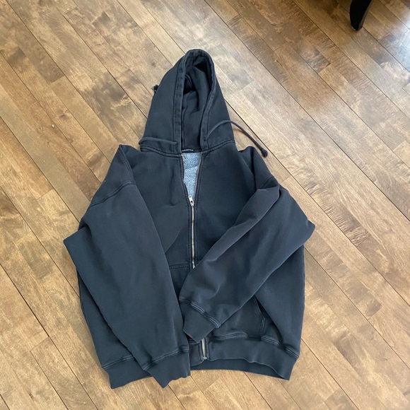 Brandy Melville Jackets & Blazers - brandy melville black christy